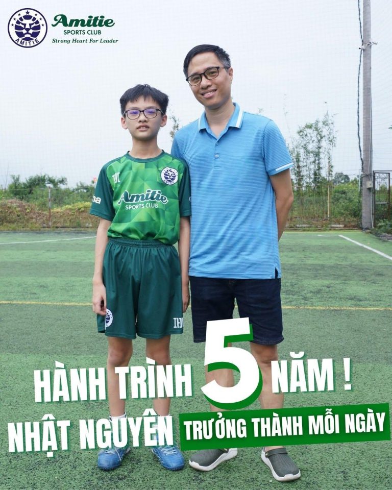 Bóng đá trẻ em amitie hành trình 5 năm trưởng thành của học viên nhật nguyên